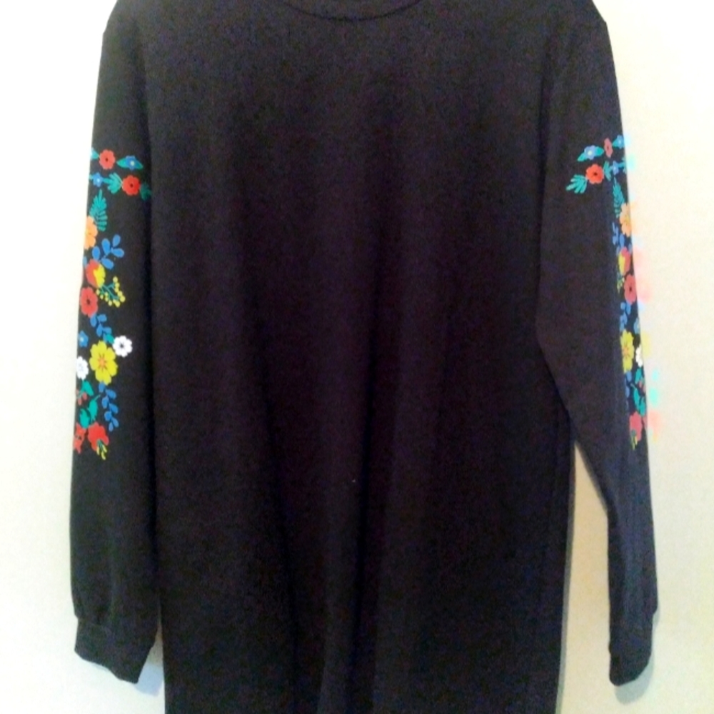 AQE Fashion NWOT lightweight sweater dress